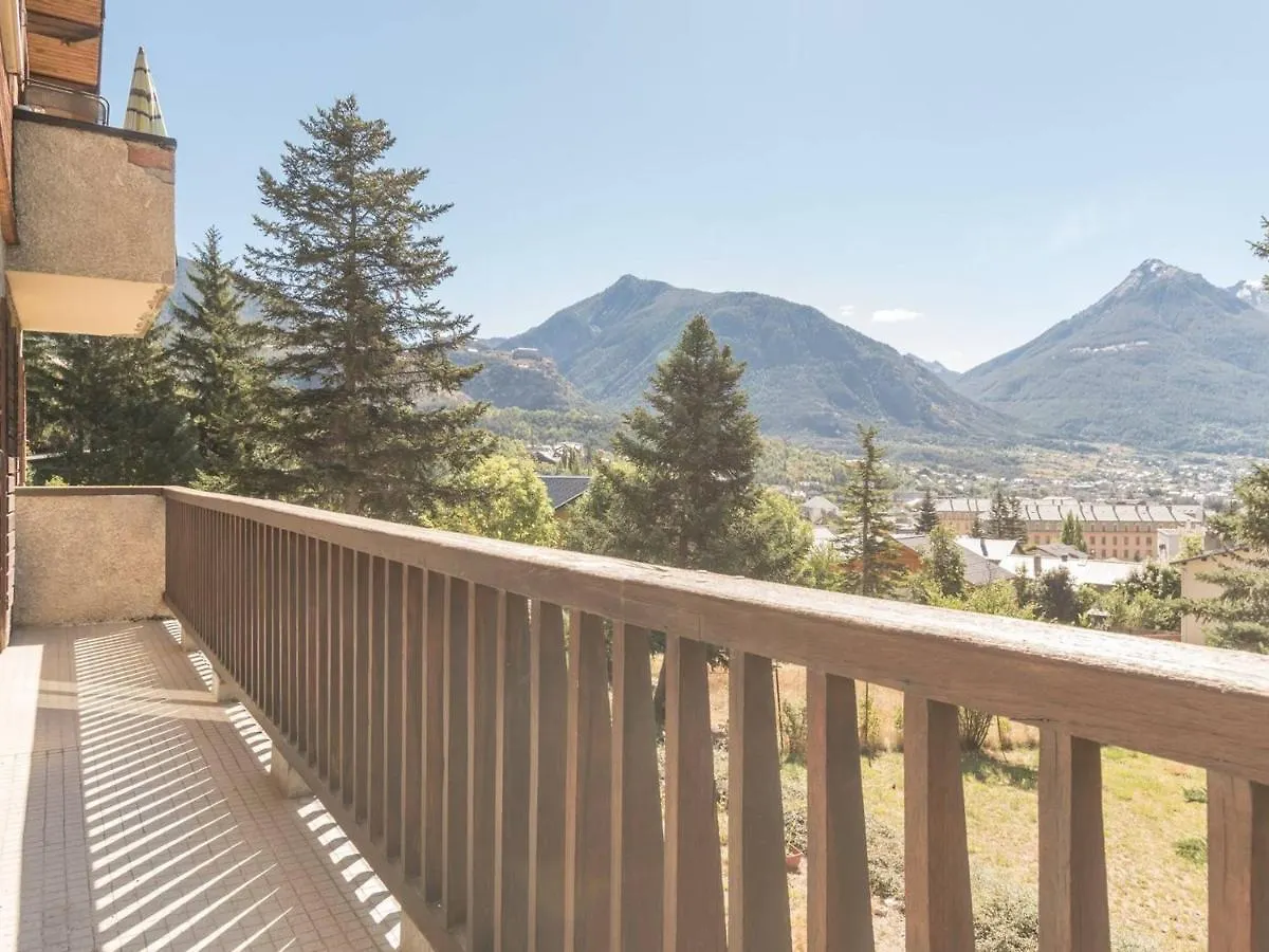 Spacieux Appartement 4 Pieces Avec Parking A Briancon - 8 Personnes - Fr-1-330C-55 France